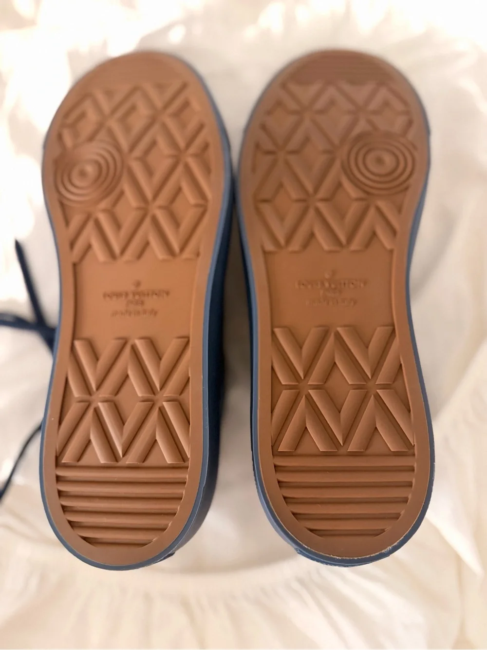 Louis Vuitton Navy Blue Leather Low-Top Sneakers